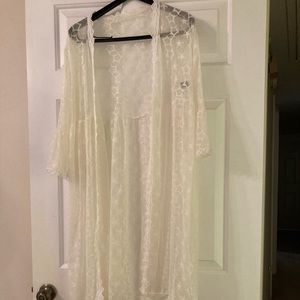 Star design lace cardigan
